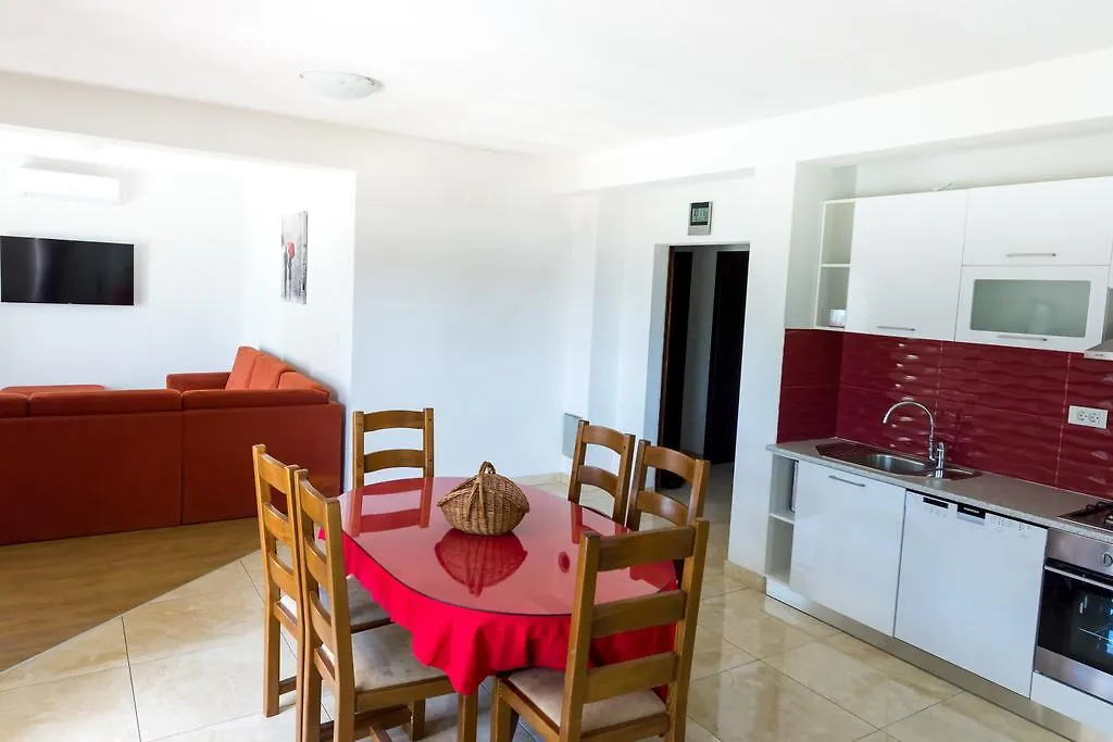 Villa Apartments Marko & Simun