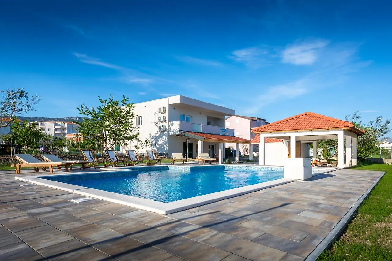 Villa Apartments Marko & Simun Kastela Croatia